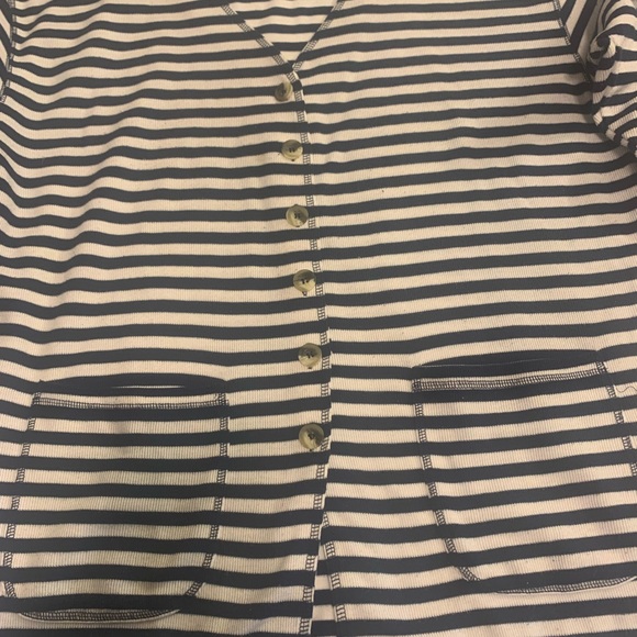 Express striped button down long sleeve cardigan size medium two pockets - Picture 3 of 8